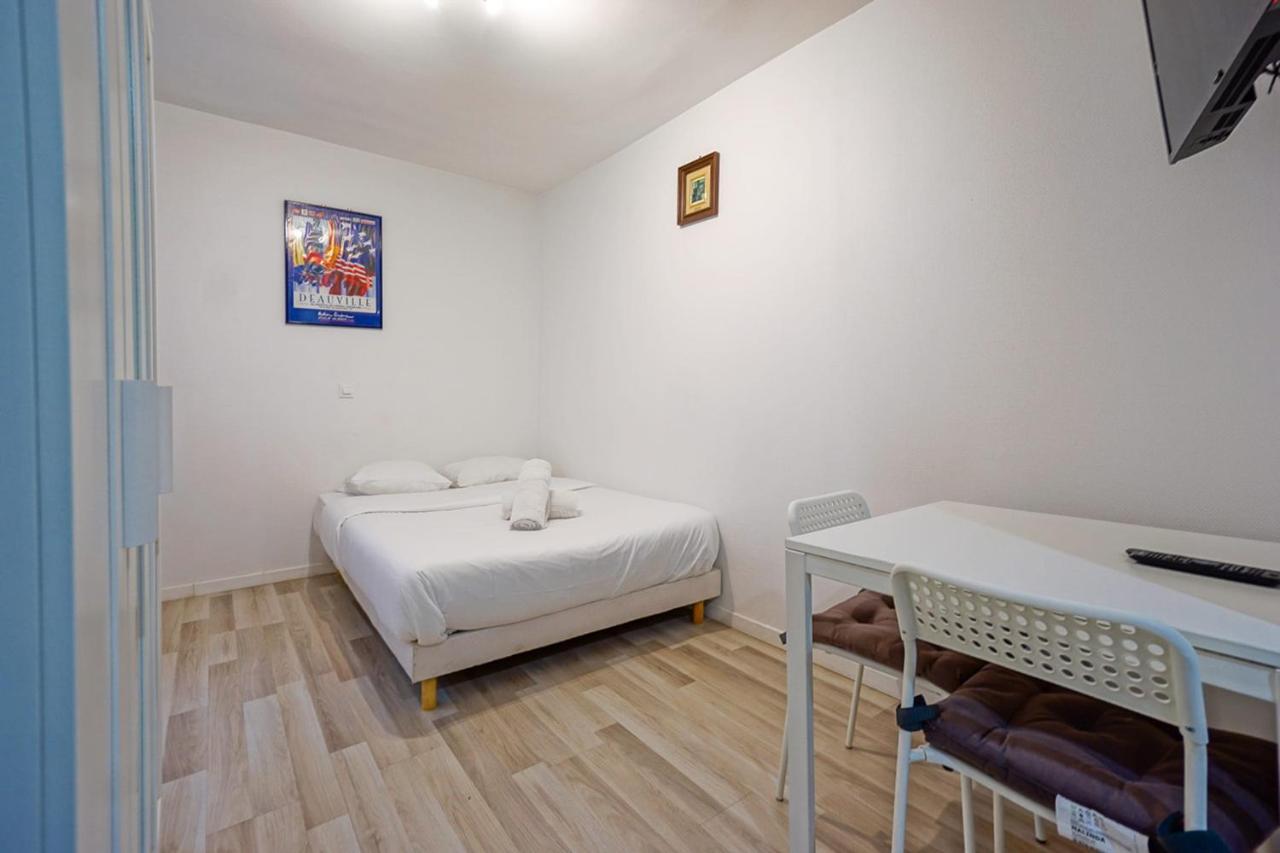 Charming And Cozy Near Montparnasse Apartment Париж Екстериор снимка